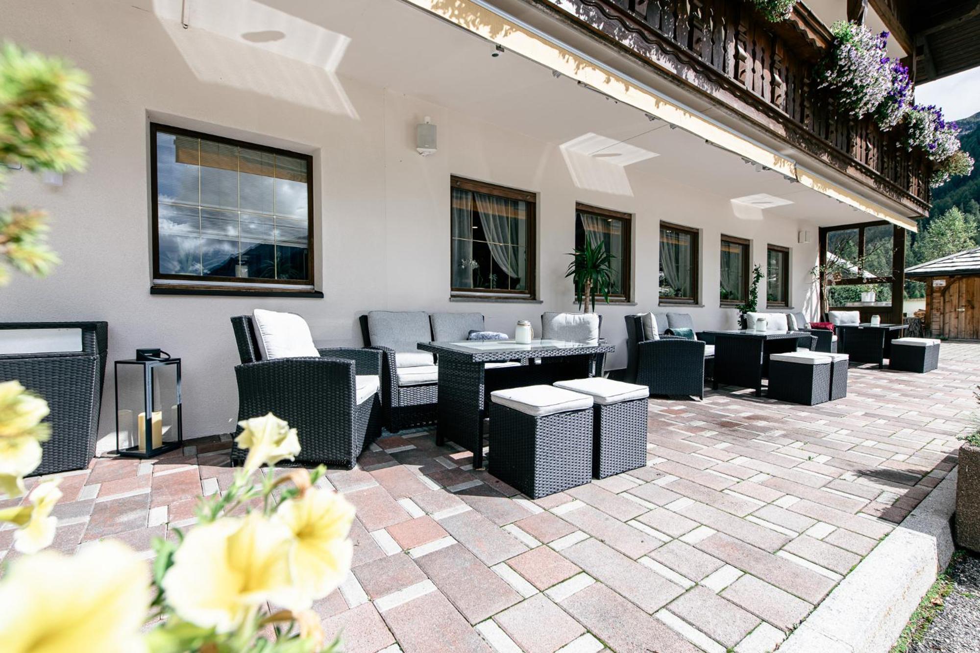 Hotel Bacher Рива-ди-Турес Экстерьер фото