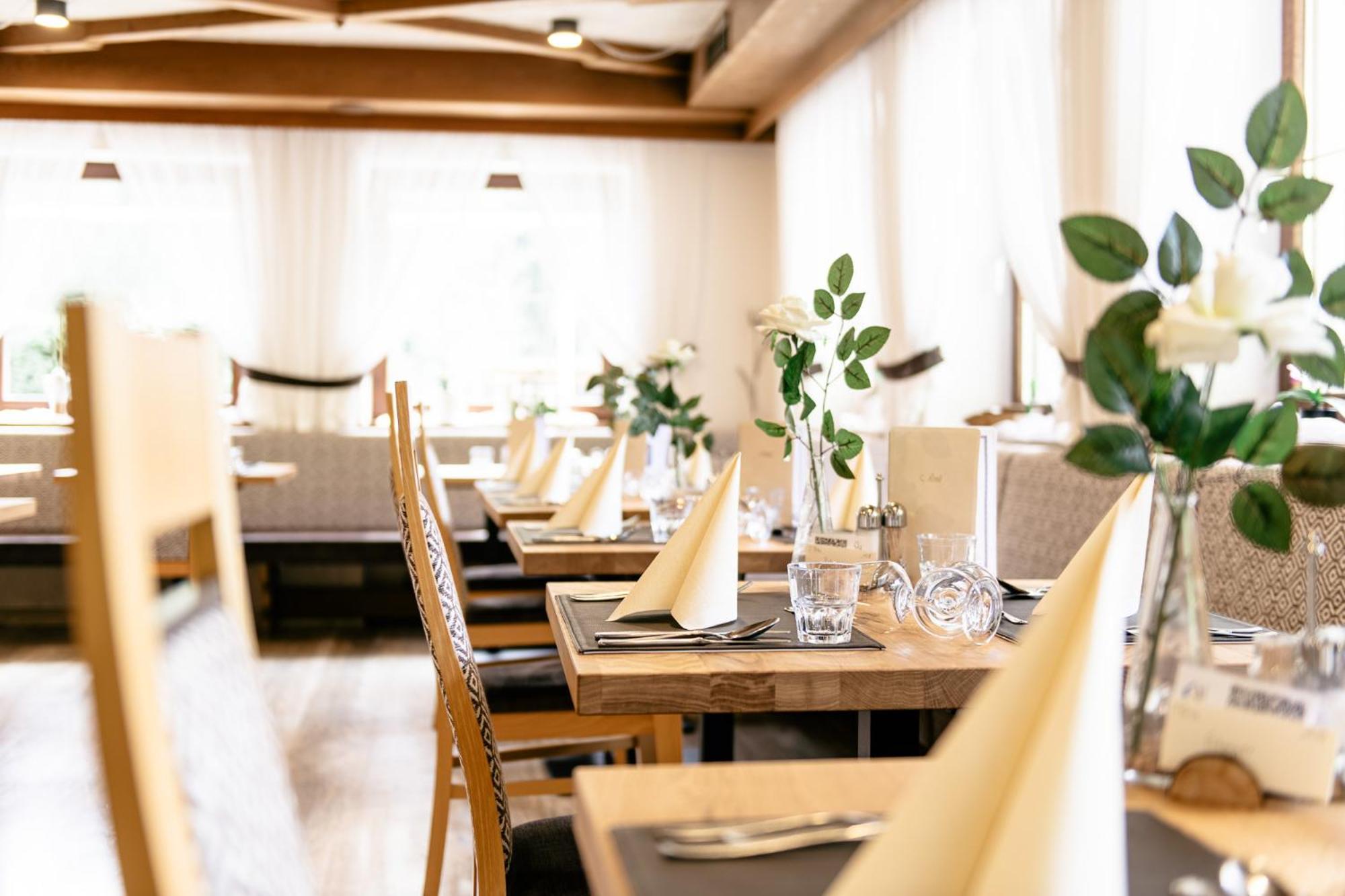 Hotel Bacher Рива-ди-Турес Экстерьер фото